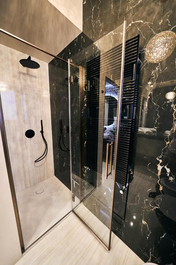 Luxury & Central Apartment Mediolan Zewnętrze zdjęcie